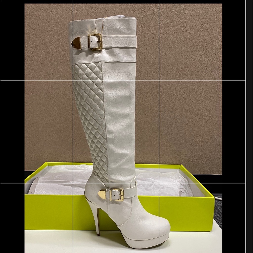 Over the Knee white platform boots worn once 9.5